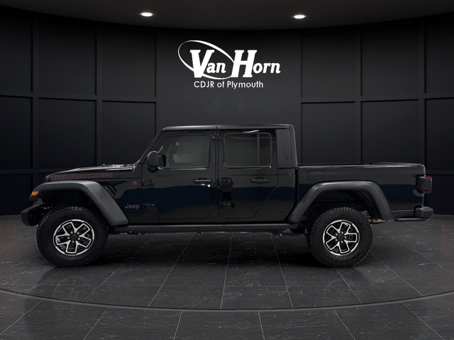 Used 2024 Black Clearcoat Jeep Rubicon image 12