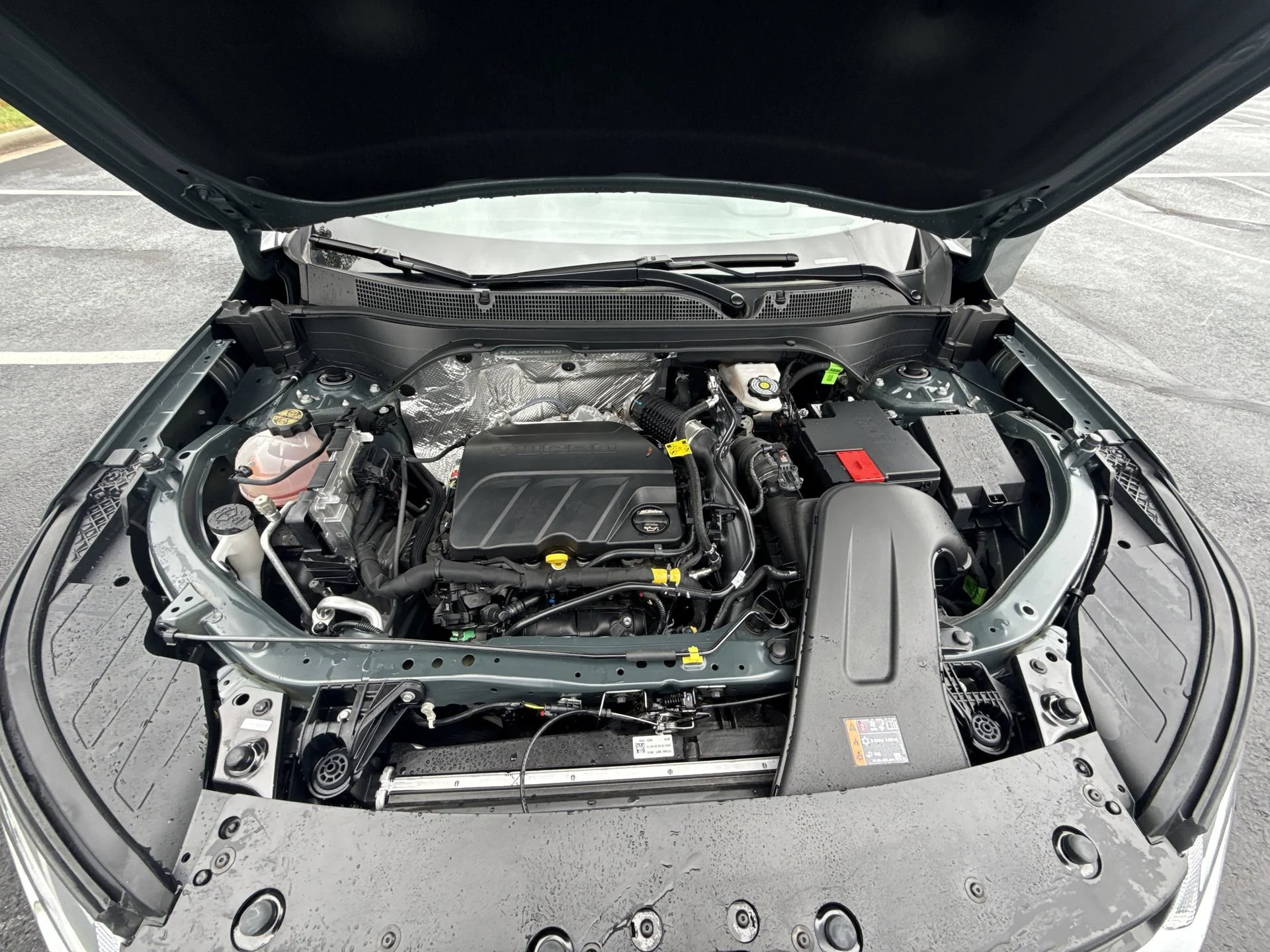 2025 Chevrolet Trax LT - Photo 24