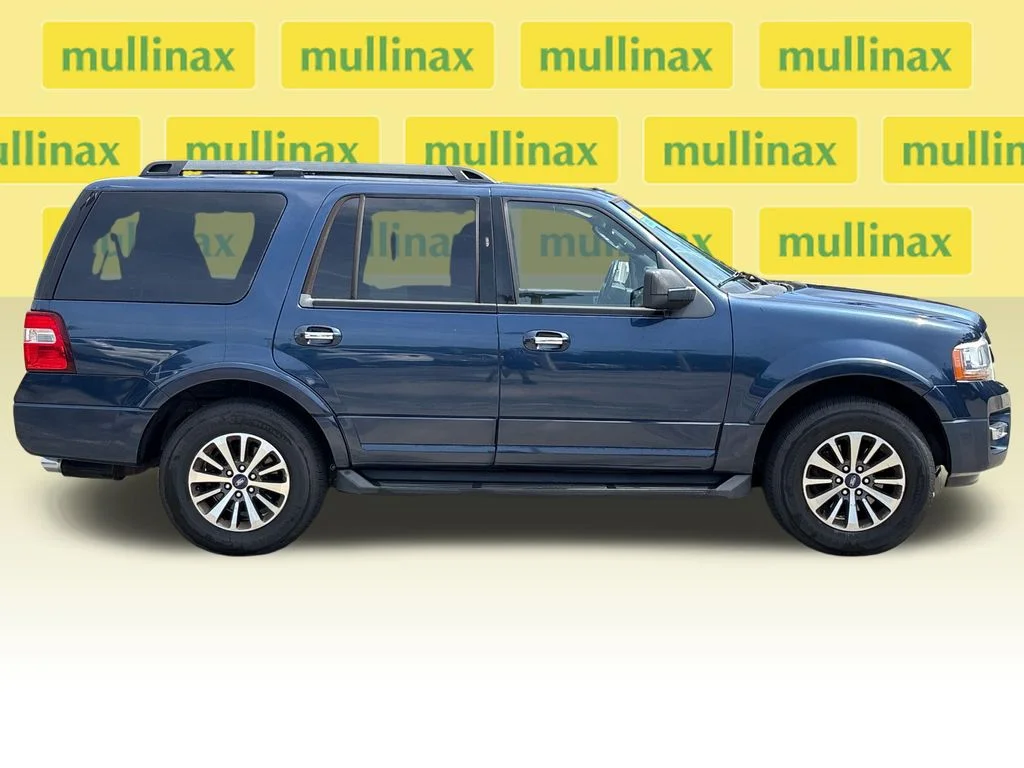 Used 2017 Ford Expedition XLT with VIN 1FMJU1JT5HEA84477 for sale in New Smyrna Beach, FL