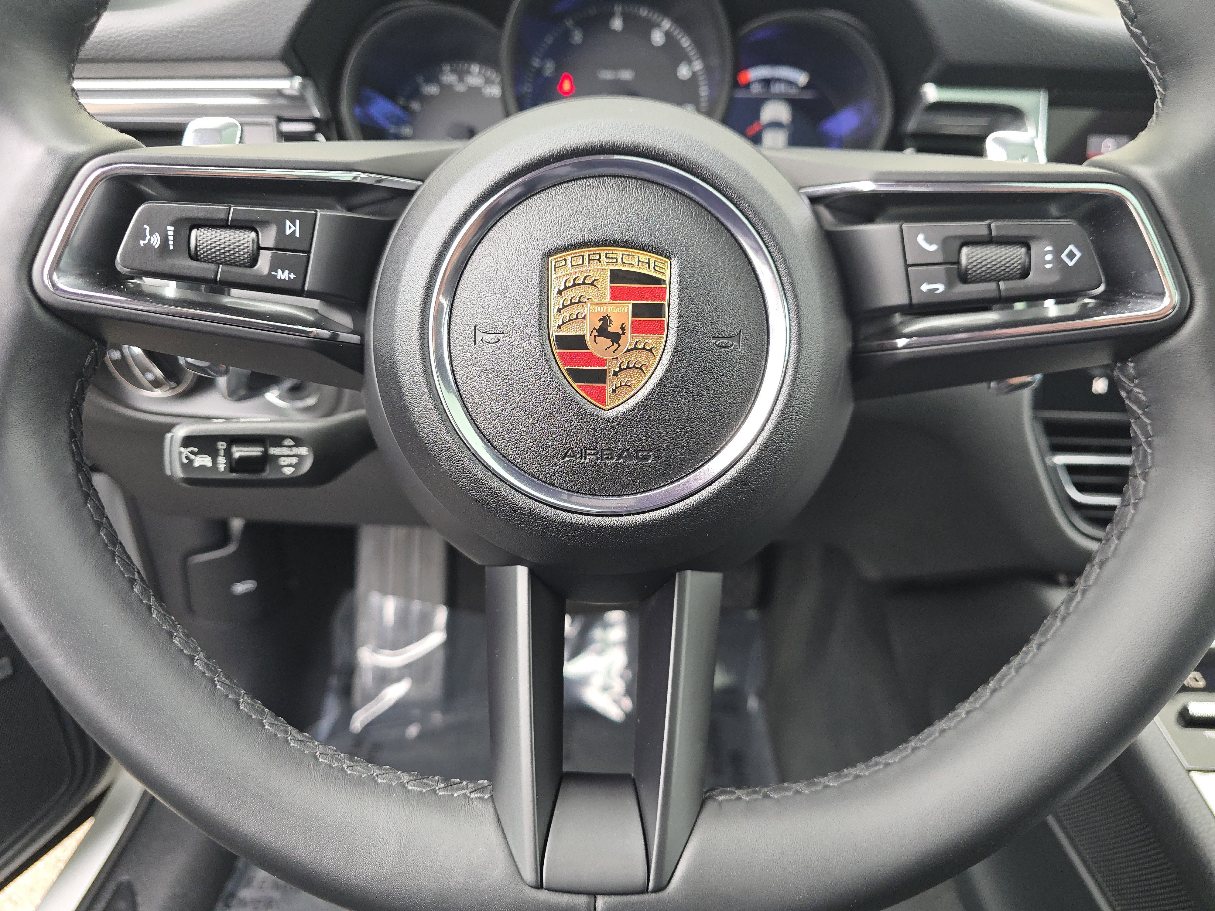 Used 2025 White Porsche  image 18