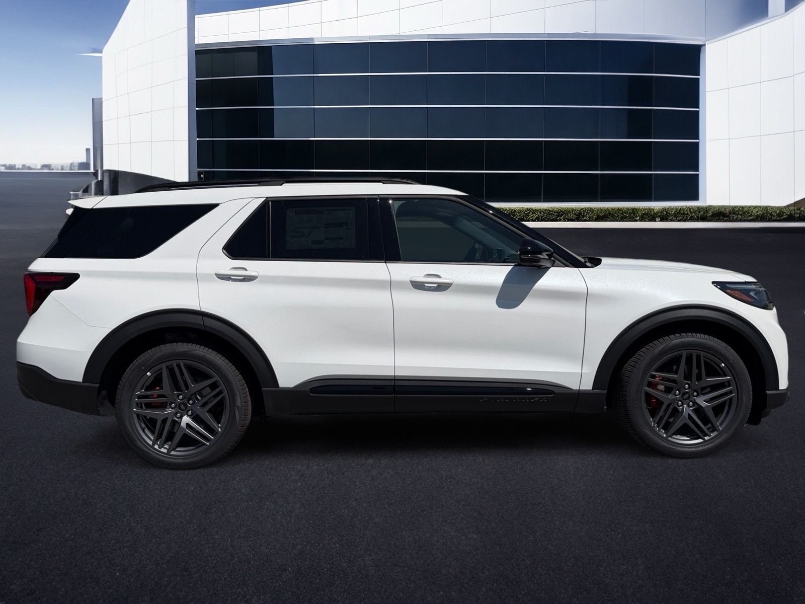 New 2026 Star White Metallic Tri-Coat Ford ST image 4