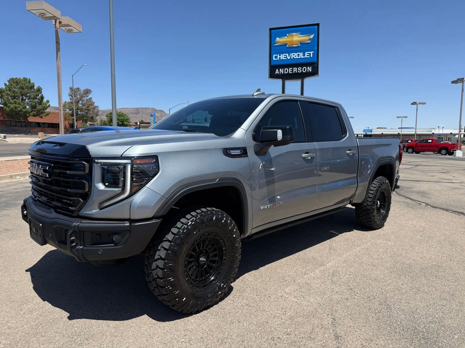 2024 GMC Sierra 4WD Crew Cab Short Box AT4X's photo