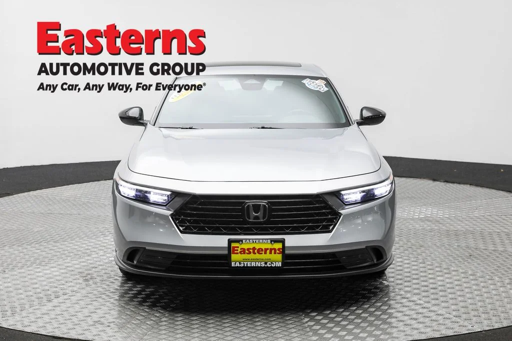 Used 2024 Gray Honda Sport image 2