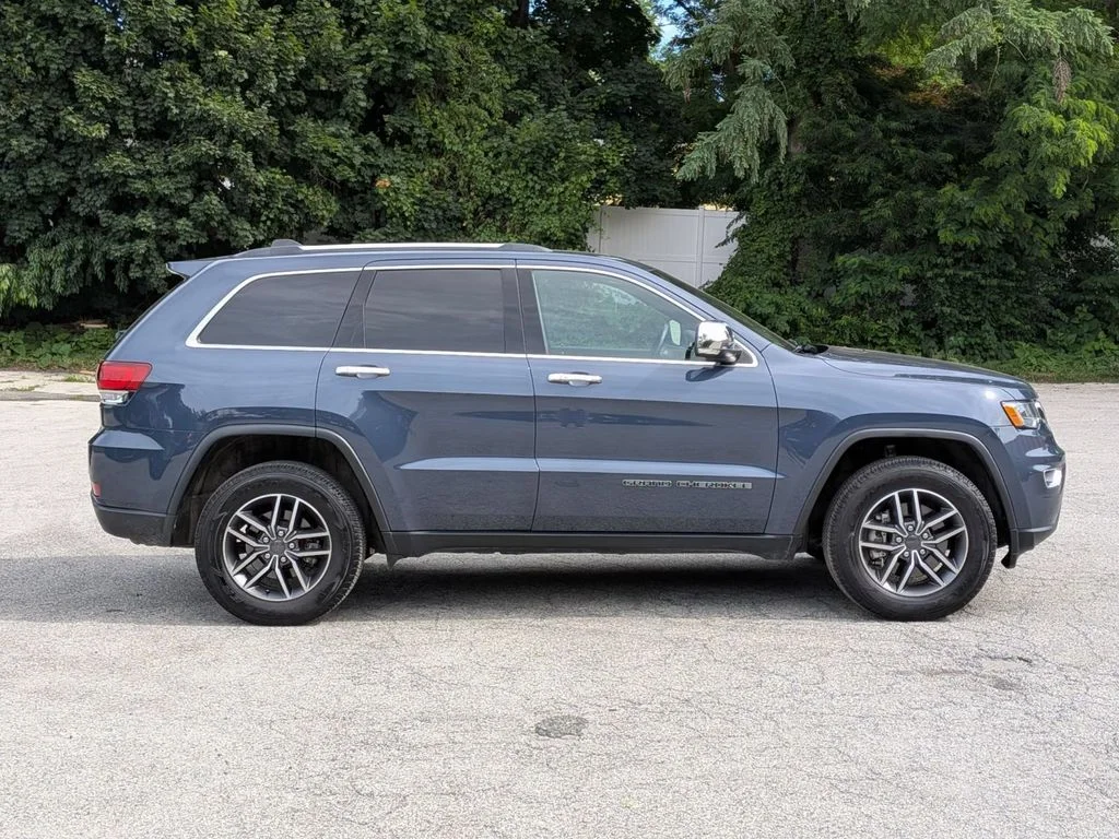 Used 2021 Blue Jeep Limited image 2