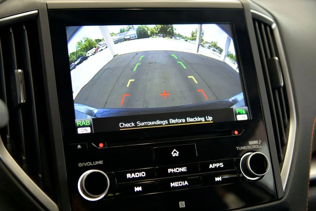 Used 2020 Silver Subaru Limited image 20