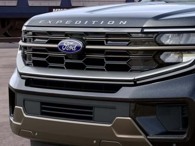 New 2027 Black Ford King Ranch image 17