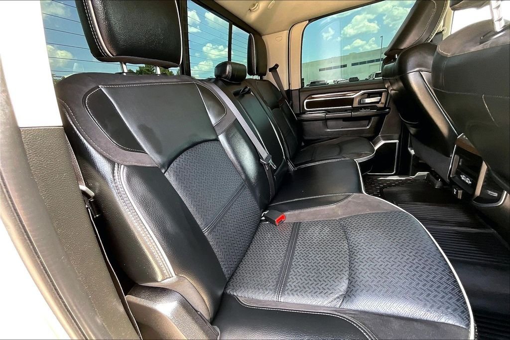Used 2024 Silver Ram Laramie image 25