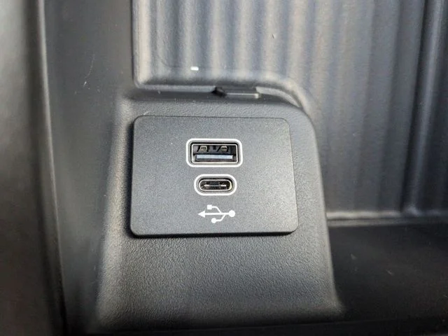 New 2027 Agate Black Metallic Ford Active image 22
