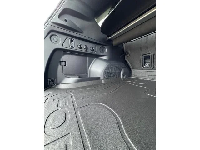 New 2026 CRYSTAL BLACK SILICA Subaru Limited Hybrid image 65