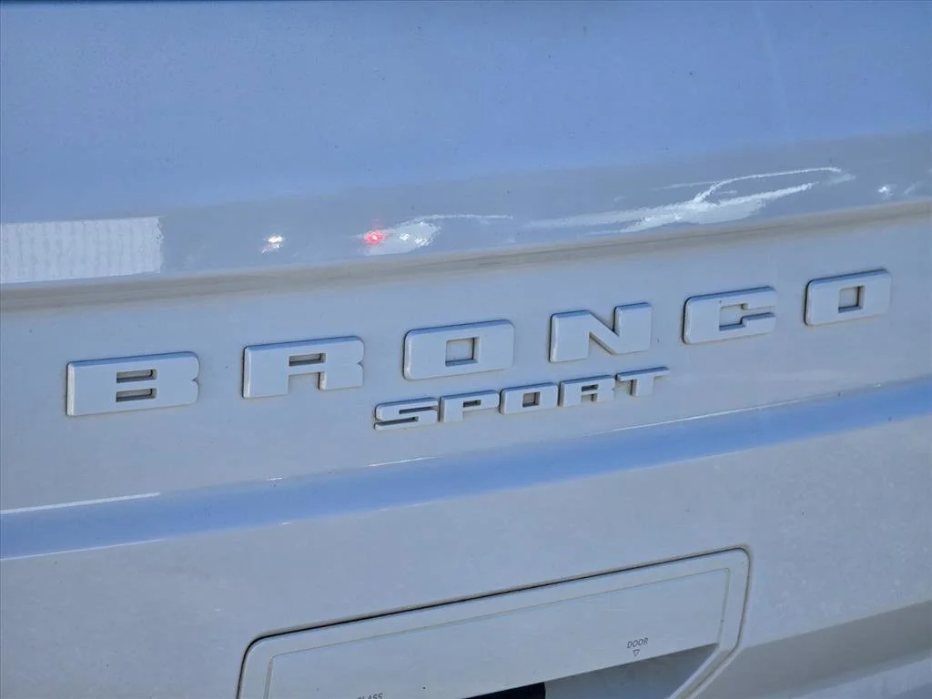 Used 2021 White Ford Big Bend image 14