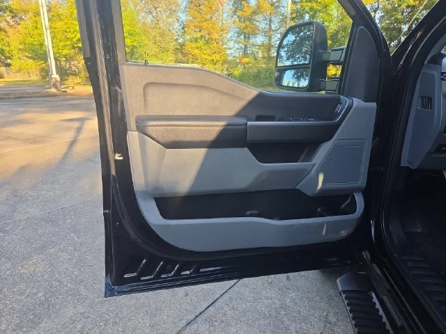 Used 2026 Black Ford XLT image 10