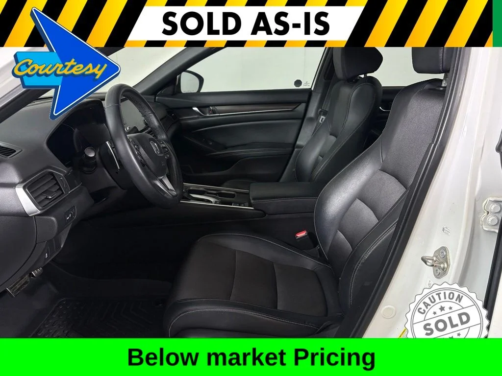 Used 2018 White Honda Sport image 14