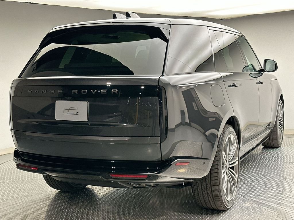 New 2026 Carpathian Gray Premium Metallic Land Rover Autobiography image 11