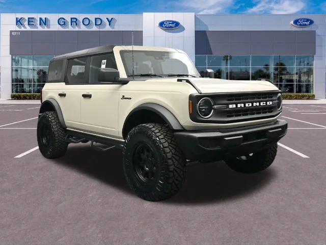 2026 Ford Bronco Base