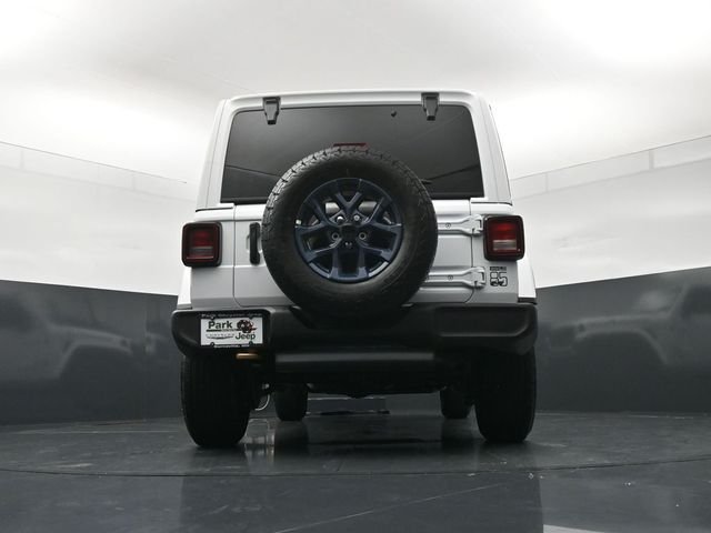 New 2026 Bright White Clear-Coat Exterior Paint Jeep 85th Anniversary Edition image 23