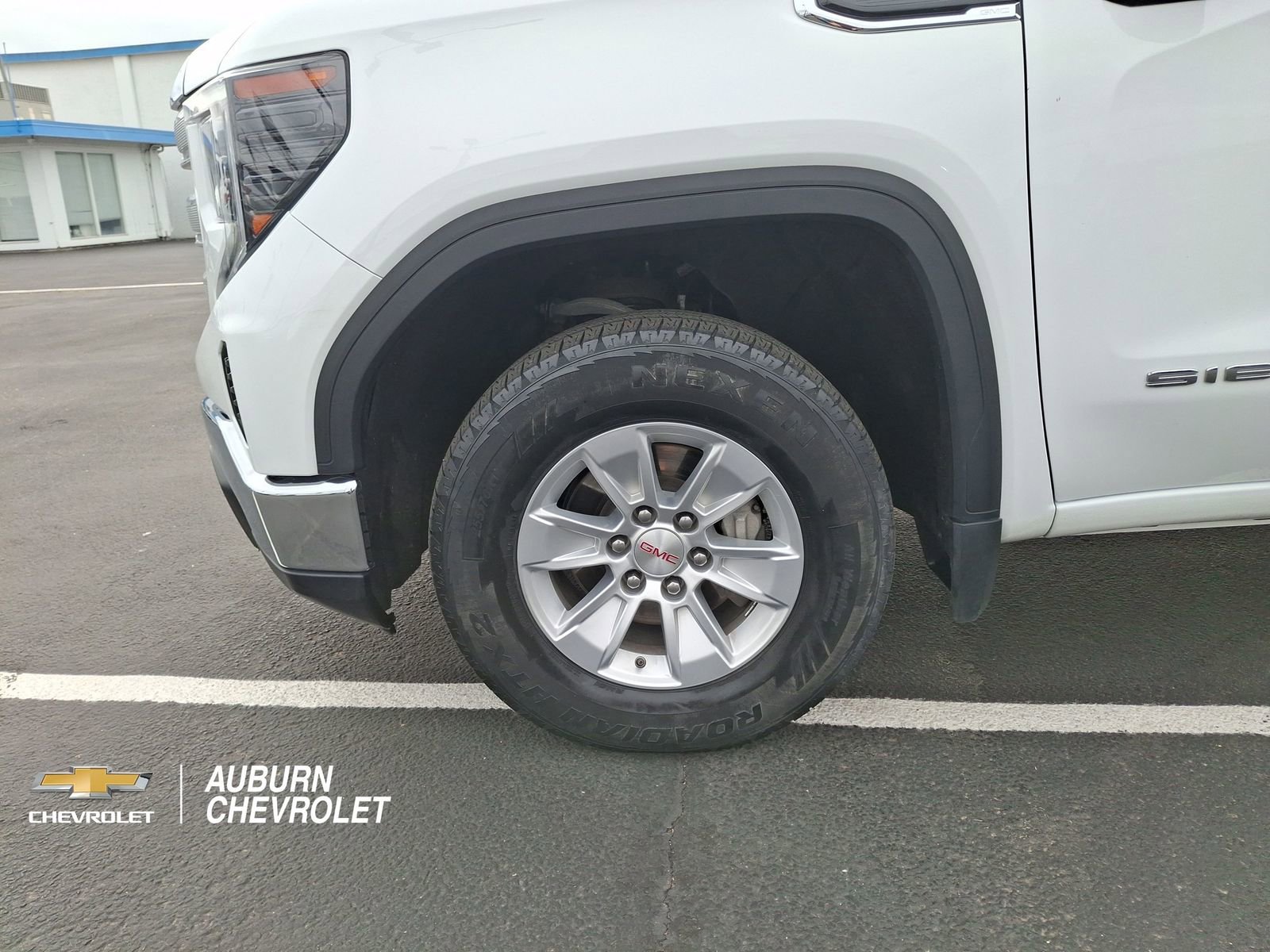 2024 GMC Sierra 1500 SLE - Photo 27