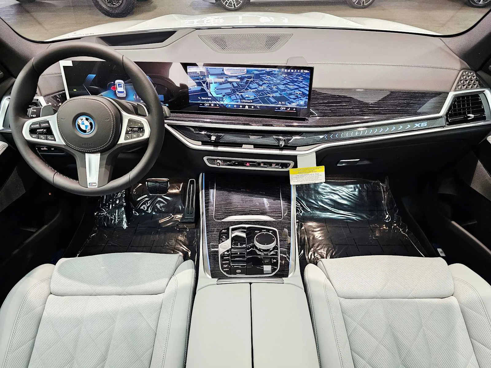 New 2026 Alpine White BMW xDrive50e image 10
