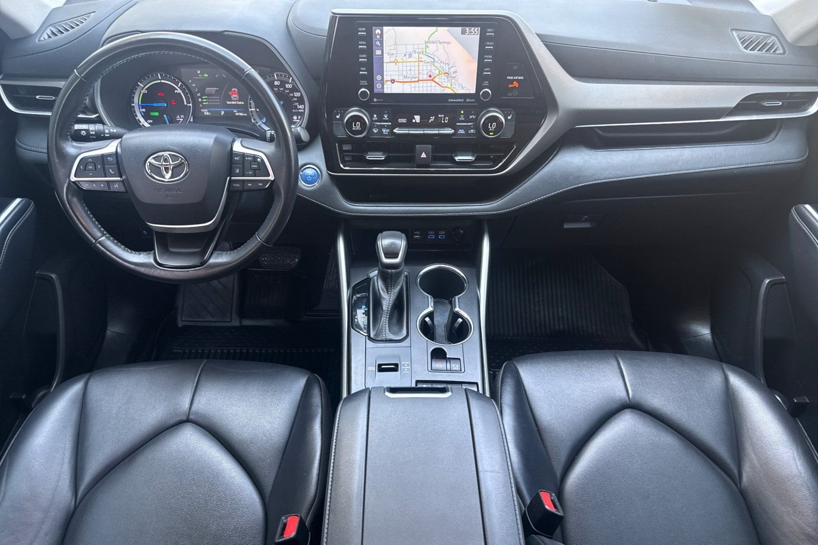 Used 2022 Gray Toyota XLE image 13