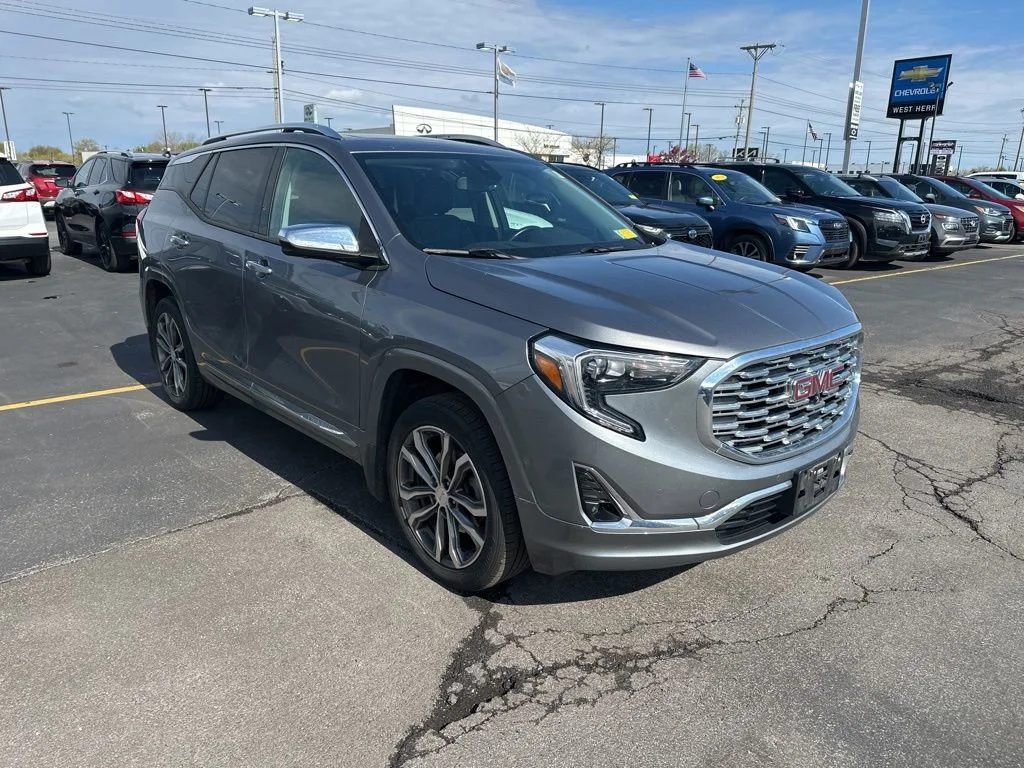 2020 GMC Terrain Denali AWD's photo