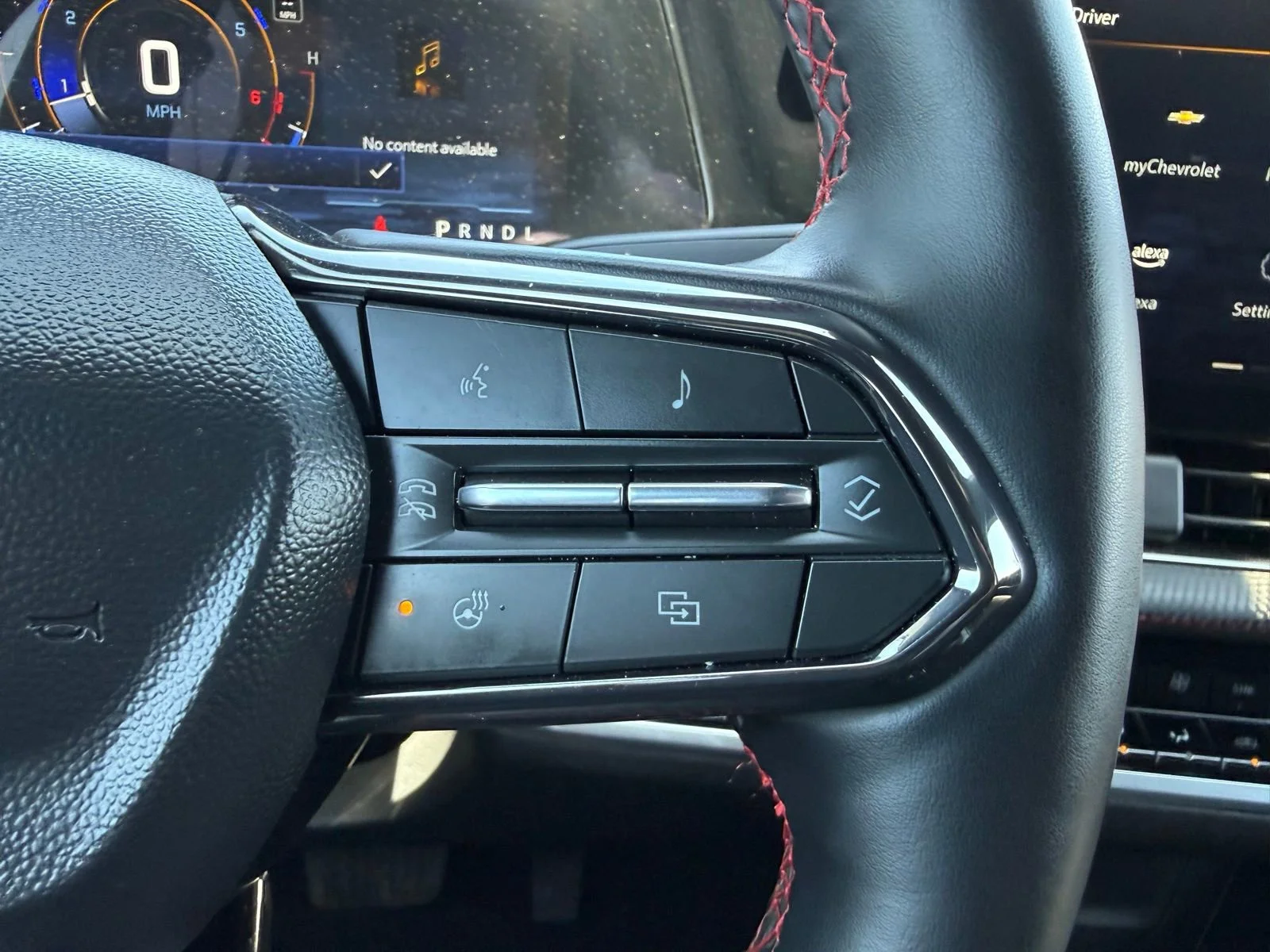 2025 Chevrolet Equinox RS - Photo 19