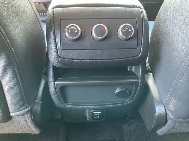 Used 2014 Gray Chevrolet LT image 26