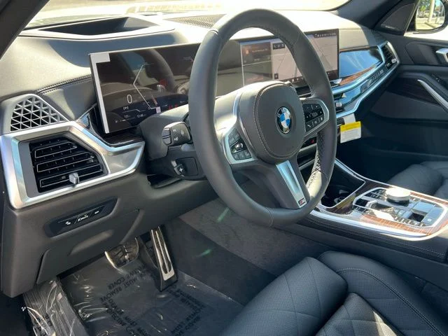 2026 BMW X5 40i - Photo 18