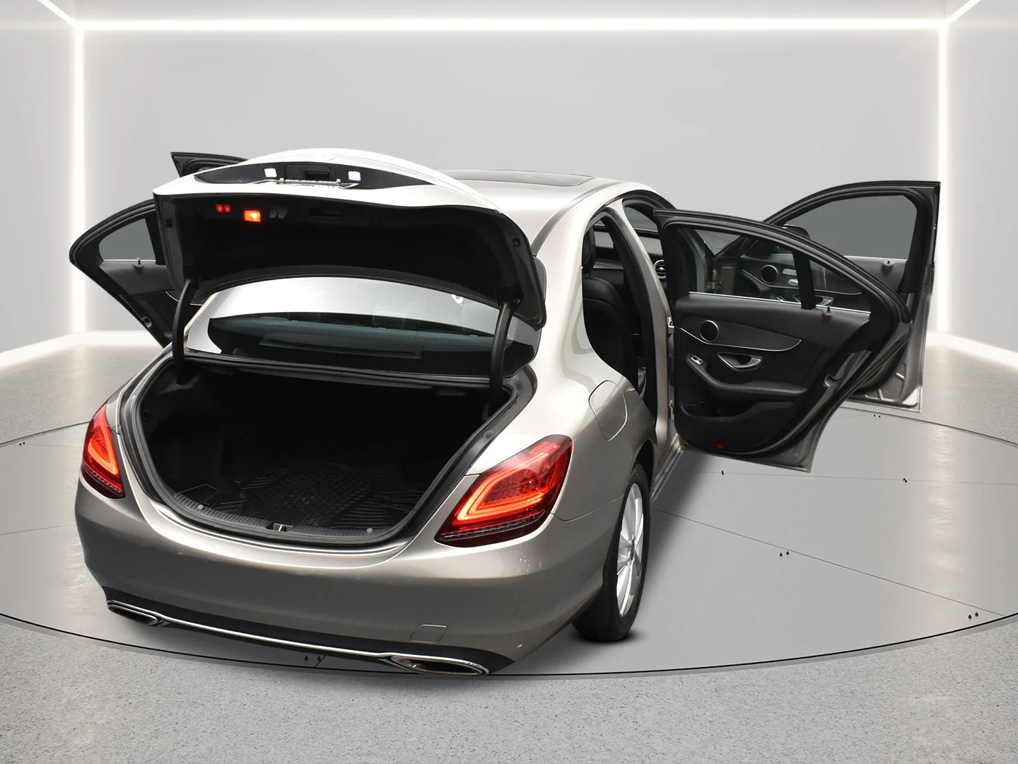 Used 2019 Selenite Grey Metallic Mercedes-Benz C 300 image 30
