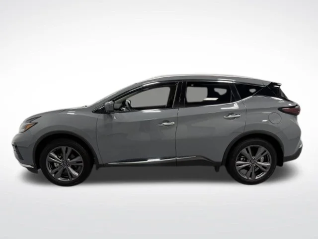 Used 2024 Gray Nissan Platinum image 5