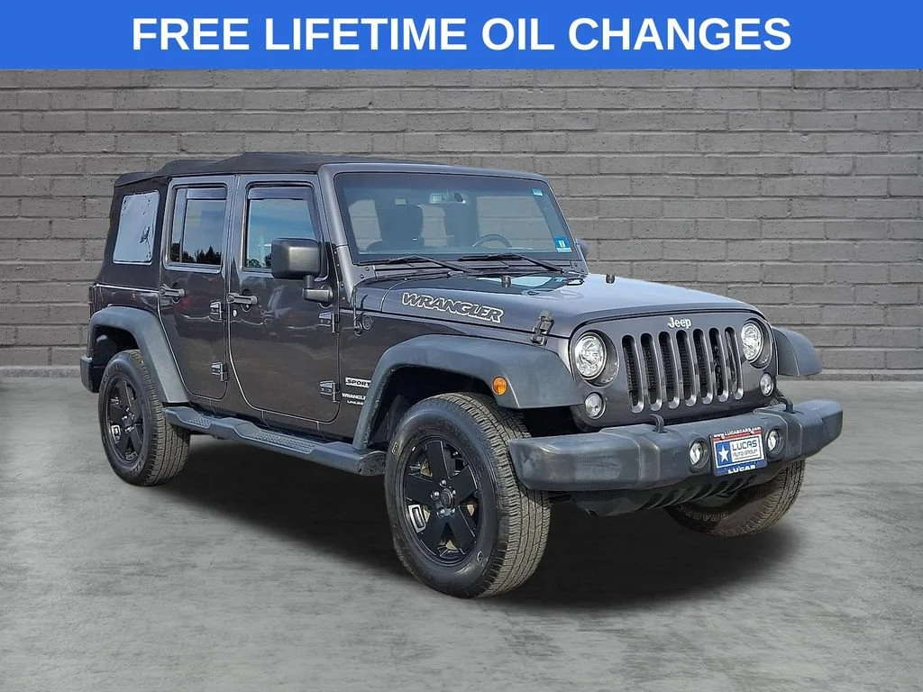 Used 2018 Gray Jeep Sport S 4x4 image 1