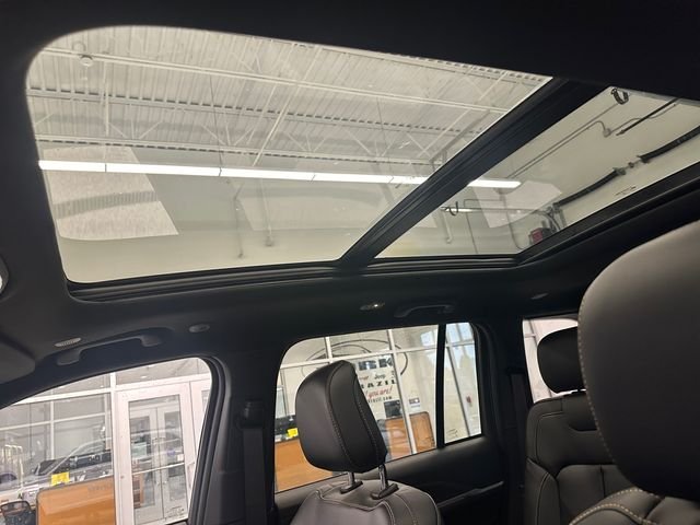 New 2026 Bright White Clearcoat Jeep 85th Anniversary Edition image 26