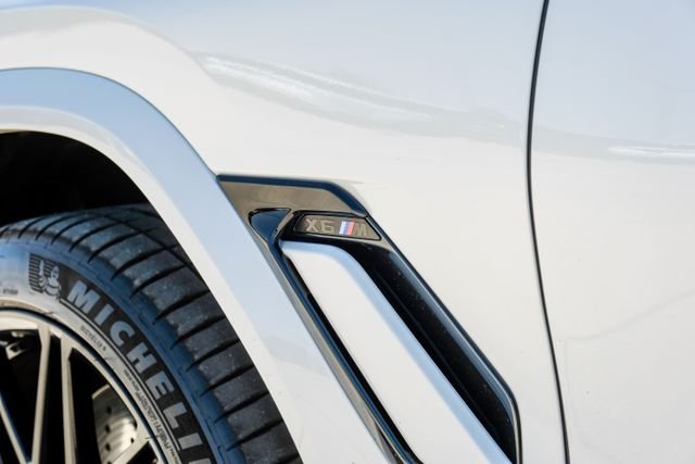 Used 2025 White BMW Base image 68