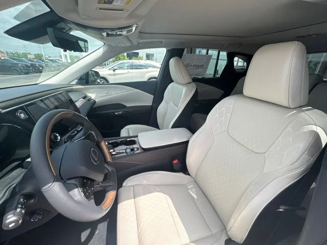 New 2026 Iridium Lexus LUXURY image 18