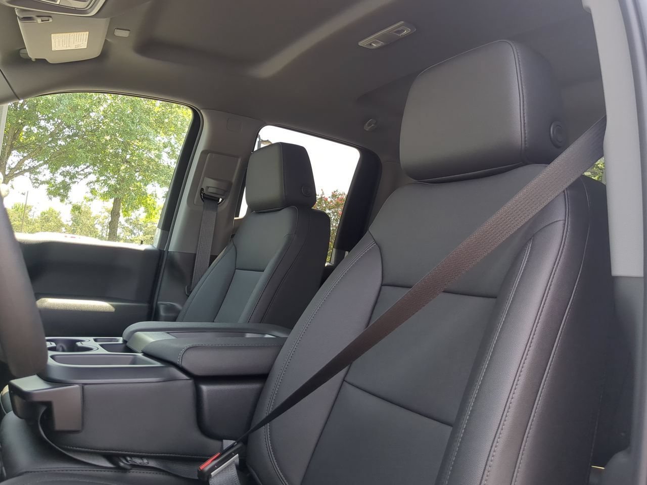 2026 GMC Sierra 2500HD Pro - Photo 18