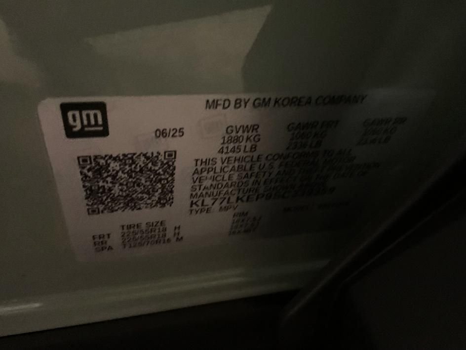 Used 2025 Green Chevrolet ACTIV image 32