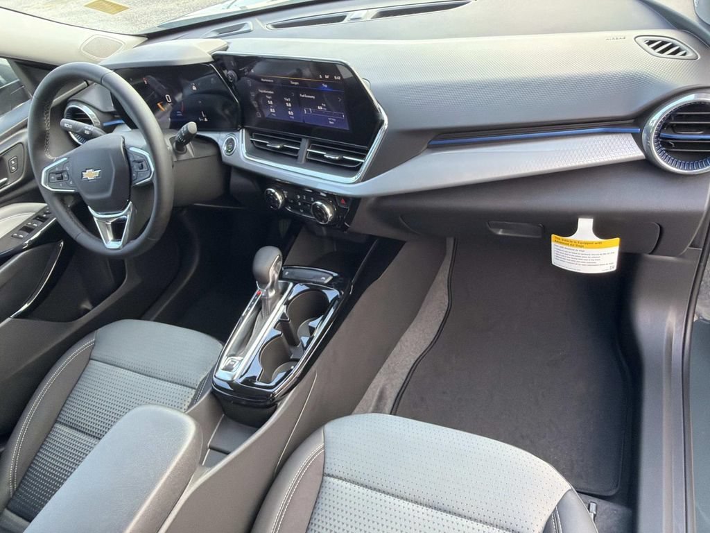 2026 Chevrolet Trax LT - Photo 14