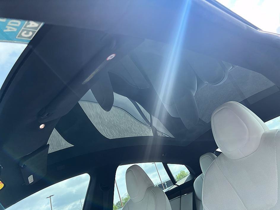 Used 2021 Solid Black Tesla Long Range image 19