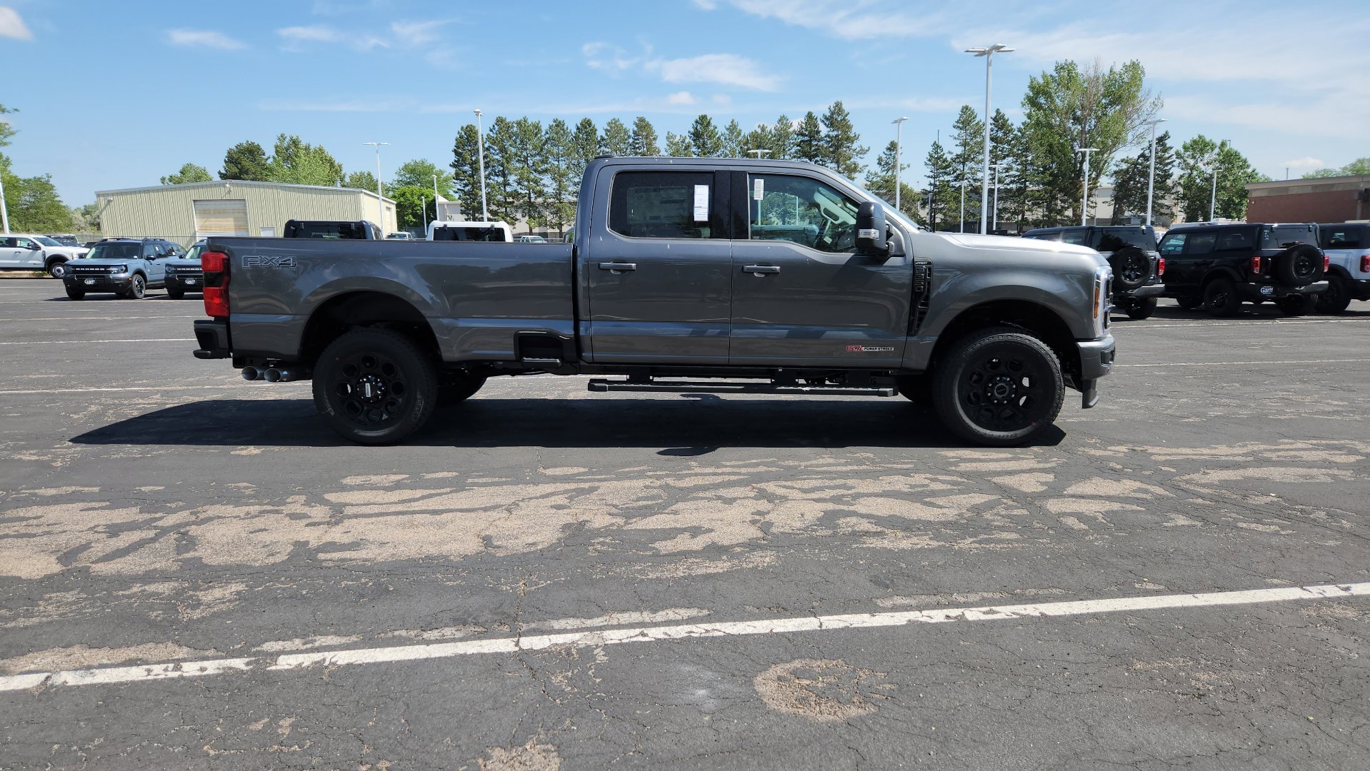 New 2026 Carbonized Gray Metallic Ford LARIAT image 18