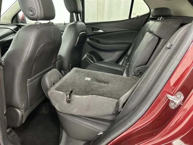 Used 2022 Red Buick Essence image 24