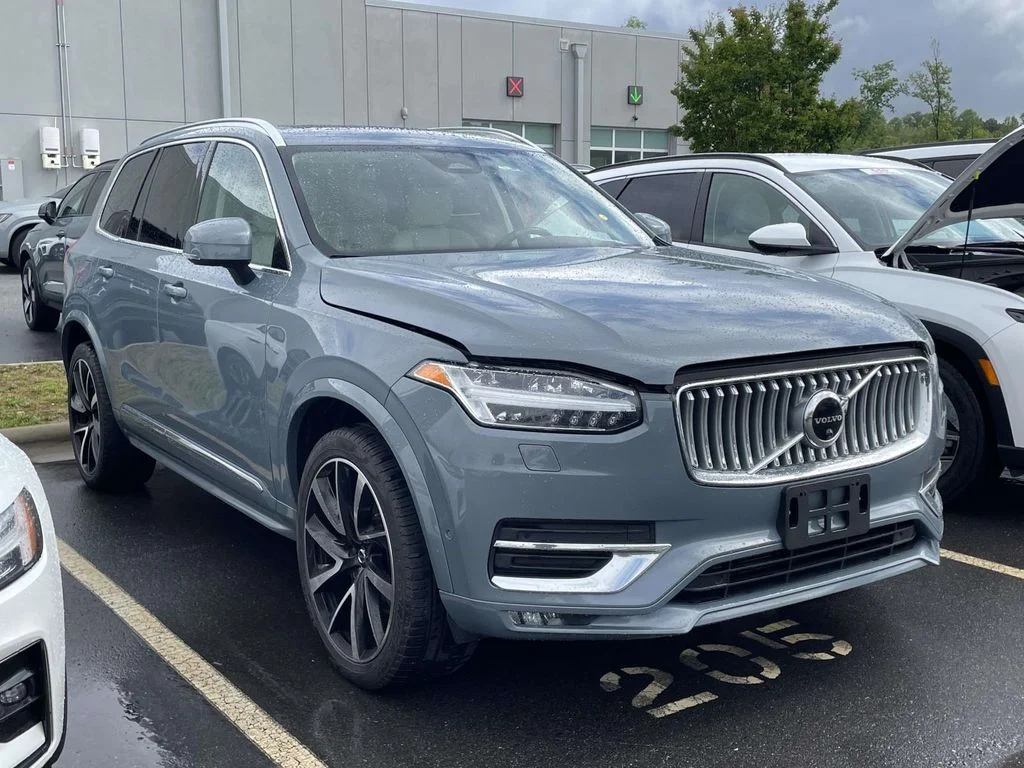 2023 Volvo XC90 B6 Plus 7-Seater 4WD's photo