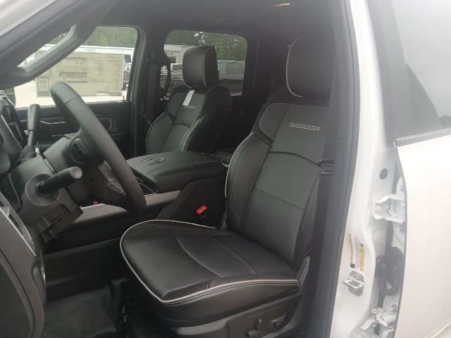New 2026 Bright White Clear-Coat Exterior Paint RAM Laramie image 34
