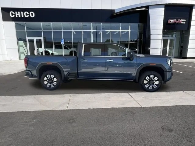 2026 GMC Sierra 2500HD Denali - Photo 10