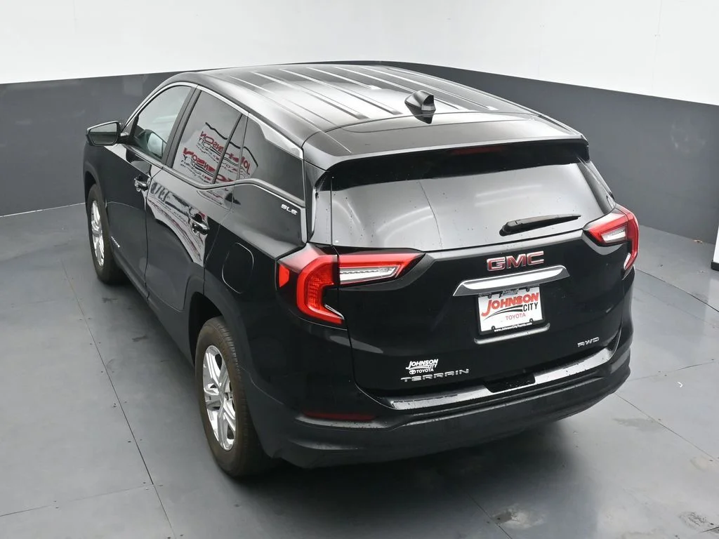 2024 GMC Terrain SLE - Photo 29