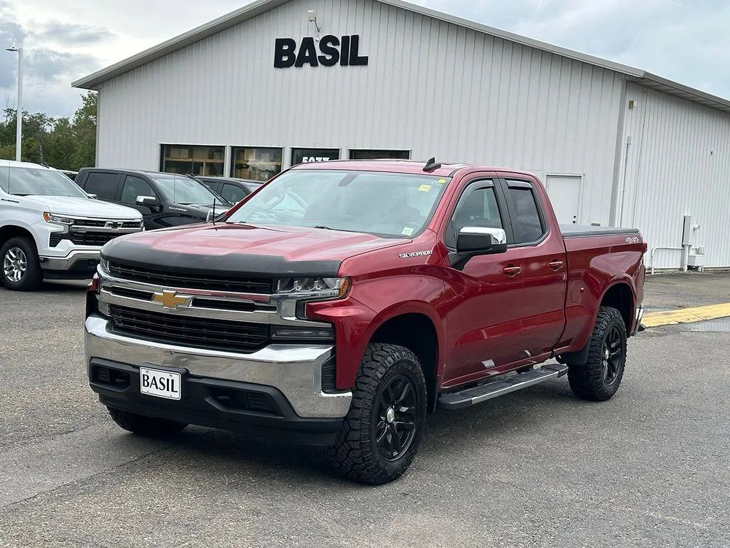 Used 2019 Red Chevrolet LT image 8