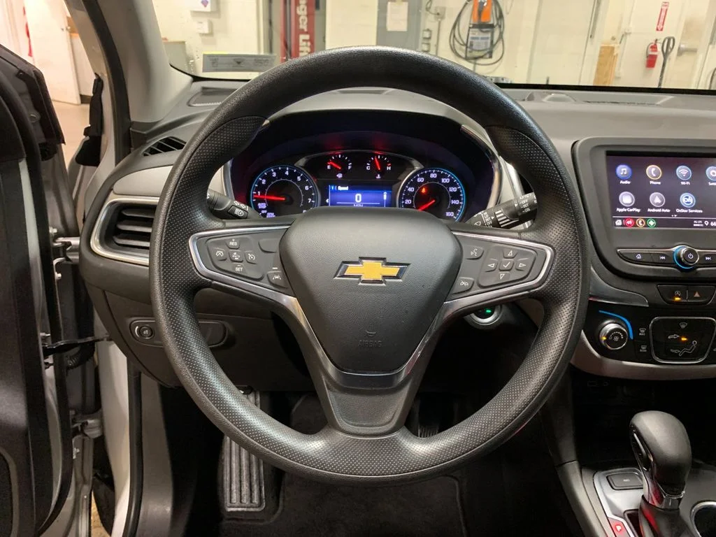Used 2022 Silver Chevrolet LS image 28