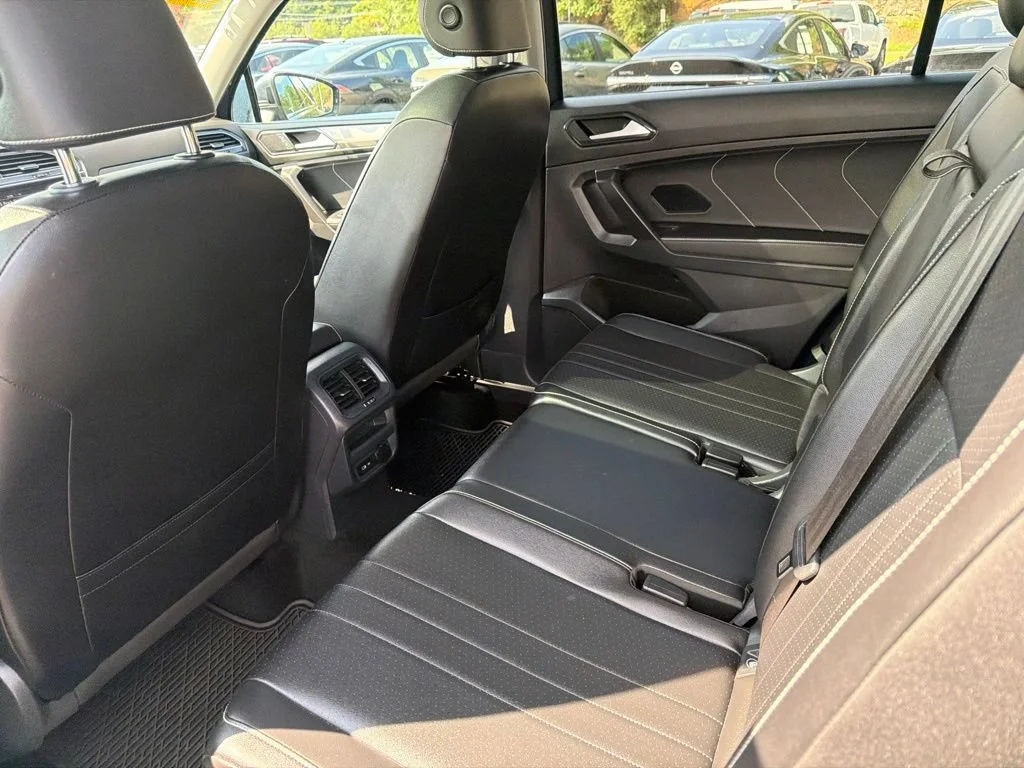 Used 2022 Platinum Gray Metall Volkswagen SE image 15