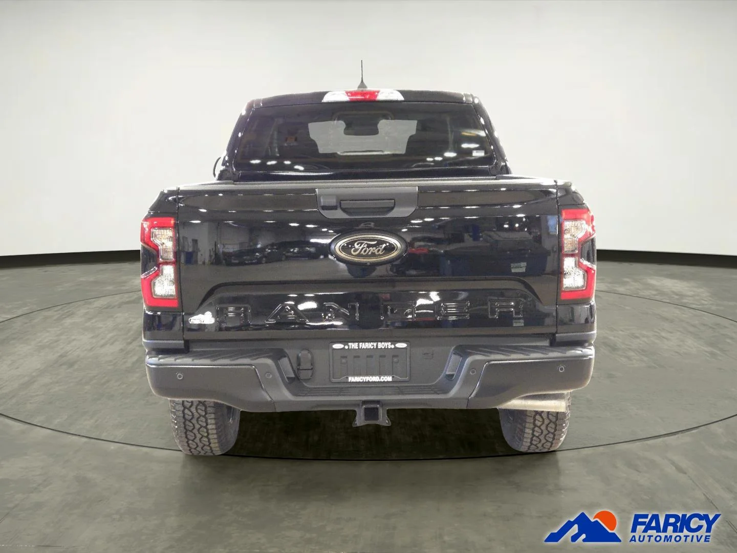Used 2026 Shadow Black Ford XLT image 3