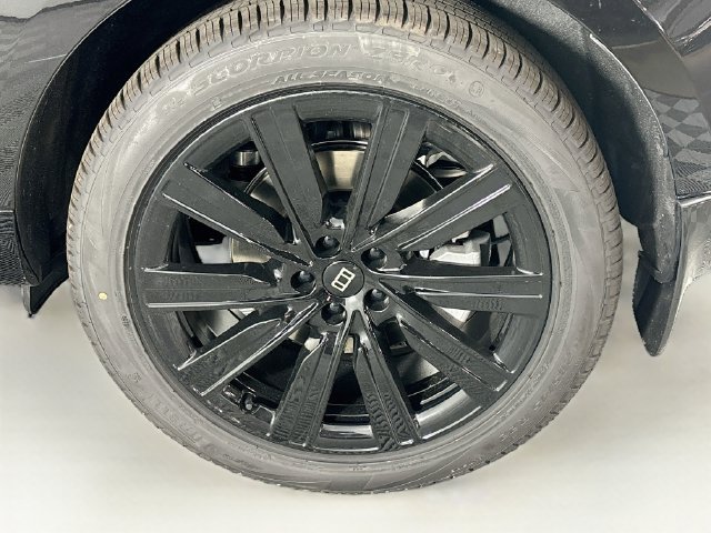 New 2027 Black Land Rover SE image 26
