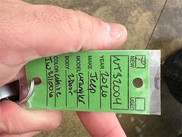 New 2026 Bright White Clearcoat Jeep Rubicon image 27
