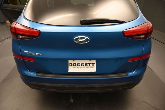 Used 2020 Blue Hyundai Value image 12