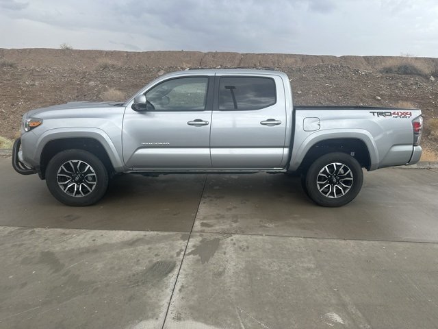 2023 Toyota Tacoma TRD Sport photo 4